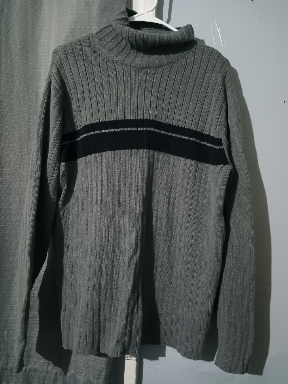 Old Navy Men's Charcoal Ribbed Turtleneck Sweater with Black Stripe